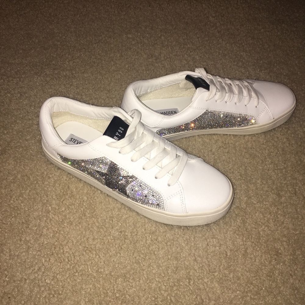 Steve Madden Star Sneakers